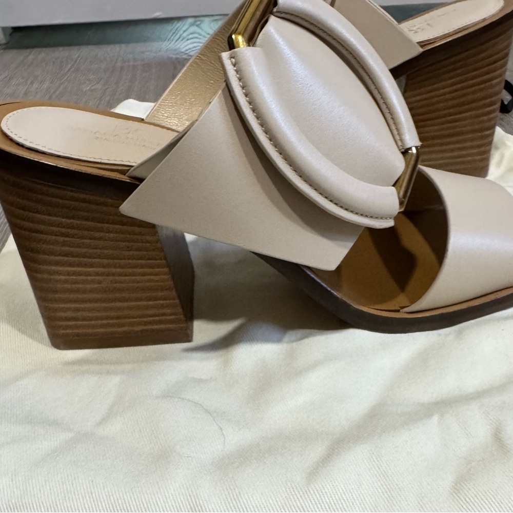 Banana Republic Cream Block Heel Heels